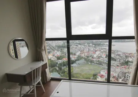 Chính chủ bán 98m2 tại iph indochina plaza, xuân thuỷ, 2n2wc giá 12 tỷ.