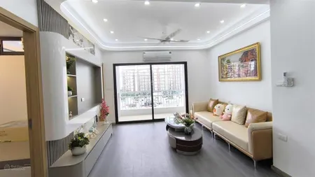 Bán chung cư phố lê văn lương, tầng trung, view thoáng, full đồ, 2 ngủ 2vs, 65m2, 5,5 tỷ