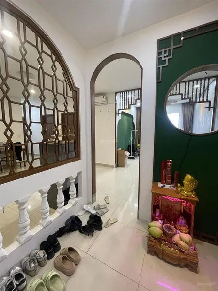Căn gốc 2 view 92m2 4,5t 3ngủ 2wc bán full nội thất dreco
