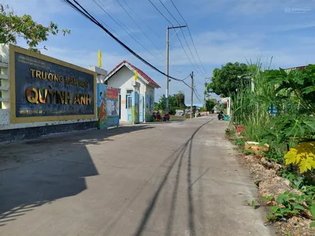 Chính chủ bán rẻ 109m2 đất ở đối diện trường học hẻm ô tô xã hưng long, bình chánh giá 2.550 tỷ.