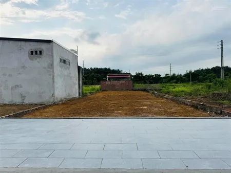 Full thổ tđc bình yên chỉ 49tr/m2 đường rộng vỉa hè 3m