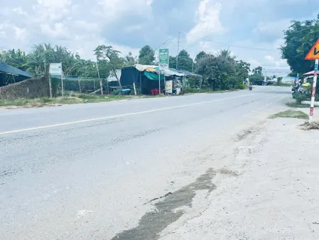 Bán đất 122.8m² ngang 4m giá 1.34 tỷ Xã Bình Đức