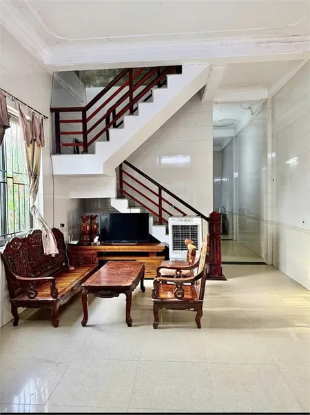 BÁN NHÀ GẦN AEON LONG BIÊN – PHỐ TRẠM TƯ ĐÌNH  – 45M² – 4 TẦNG – 8,3 TỶ – 3 NGỦ Ở NGAY
 GẦN Ô TÔ