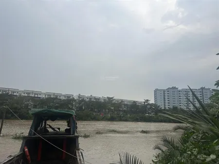 Bán lô đất biệt thự mặt tiền sông lớn, hẻm đường số 1, p. long trường (q9) giá chỉ 28tr/m2