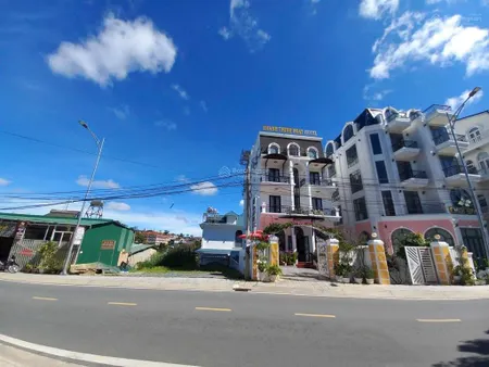Đất biệt thự 540m² mặt tiền đường tô hiến thành, tp đà lạt. gần ngay bến xe liên tỉnh đầu đèo frenn