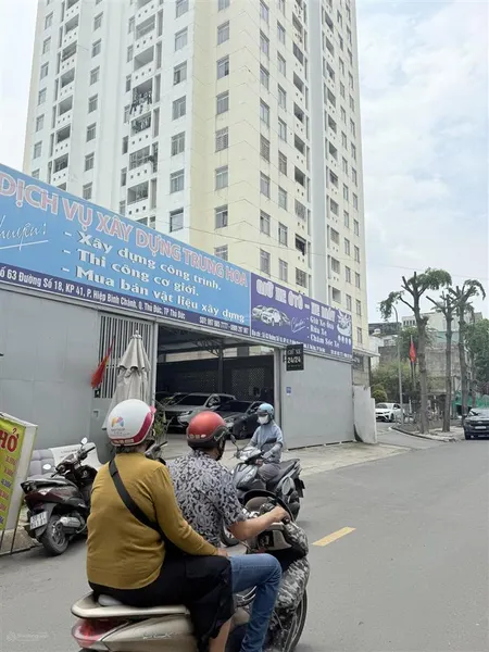 Bán 710m2 mt đường 18 kdc thành uỷ.. phạm văn đồng gpxd hầm + 9 tầng