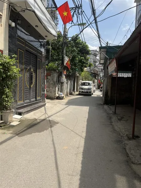 Bán 55m2 mt 4,35m đất phúc lý minh khai bắc từ liêm ô tô qua cửa cách 10m ra ô tô tránh nhau 5.45tỷ