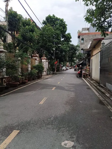 Bán đất đông dư diện tích 56m2, mặt tiền 4m. cách 20 m ra trục chính, giá 65tr/m2. 0918 062 ***