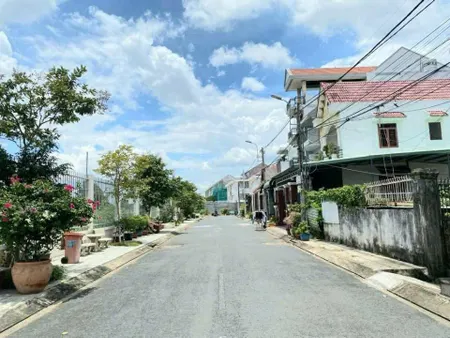 BDS HVL [NC] ĐẤT XÂY CAO TẦNG HẺM 71 LÃ XUÂN OAI Q9