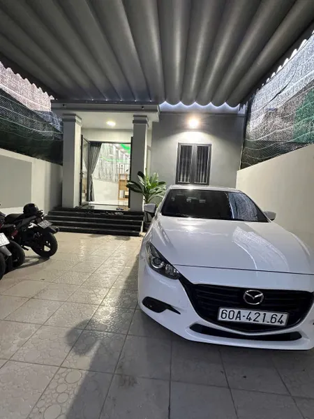 Bán nhà mới, gần chợ Tân Hiệp, 6,3x22, đường nhựa 6m thông chỉ 3 tỷ 990