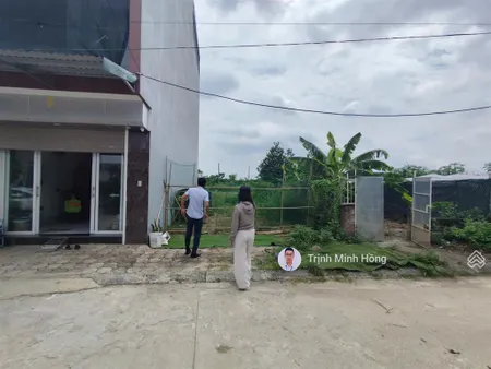 Duy nhất lô 75m2 hai mặt thoáng, mặt tiền 5m đất dịch vụ lại yên. sau nhà là kđt mới. sẵn sổ đỏ