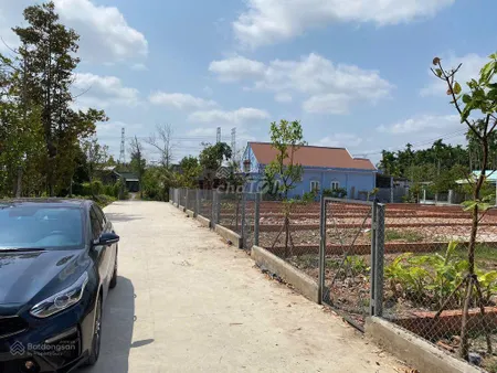 Đất thổ cư 100%, 1 sẹt đường hùng vương, cánh mặt tiền hùng vương 50m