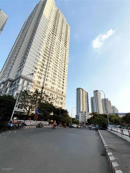 Bán đất khu him lam tân hưng quận 7 lô góc 2 mặt tiền ngang khủng 14 dài 18 giảm còn 30,5tỷ