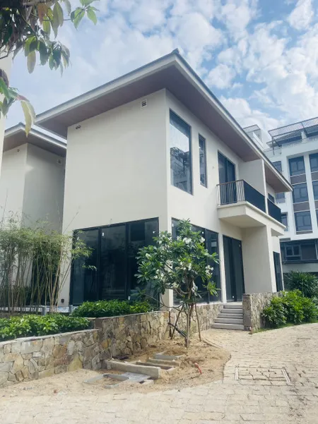 L'aurora Phú Yên - Dự án nghỉ dưỡng 5* đầu tiên ở Phú Yên sở hữu vị trí đắc địa 4 mặt tiền đường sát biển.