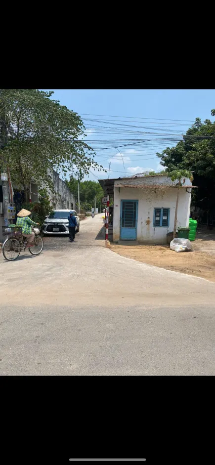 Nhà trọ chính chủ.cần tiền nên bán.thu hồi vốn.ai có nhu cầu liên hệ mình