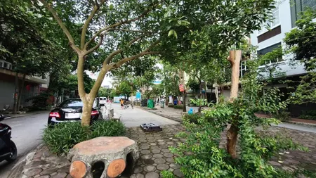 Bán nhà Văn Phú - Hà Đông DT 48m2 x 3 tầng - Nhà gần phố - Phân lô - Giá 11 tỷ