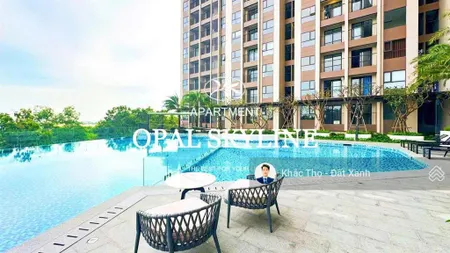 Cần bán gấp opal skyline 65m2 view hồ bơi, sổ hồng sẵn công chứng ngay