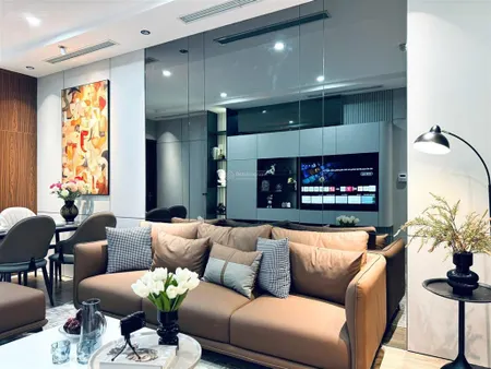 Bán căn hộ chung cư vinhomes wes point, nam từ liêm. 65m2 2n full nt 8.4 tỷ. 0983 237 ***