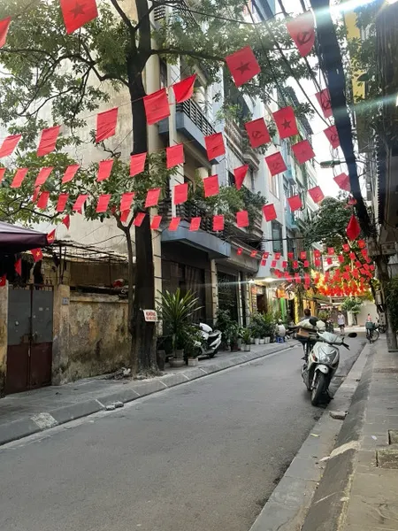 Bán nhà Tô Vĩnh Diện 96m² ngang 9.4m giá 33 tỷ Phường Khương Đình (LH: Zalo 0862299066)