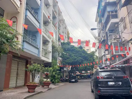 Nhà đẹp, hxh vip 6m trường sa, 4,5x14m, 5 tầng, không lỗi phong thuỷ, vào ở ngay, chỉ 15,5 tỷ tl