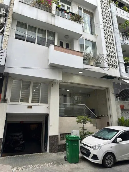 Rẻ nhất tân phú, mặt tiền ngang 8m đường lê niệm, dt 8 x 19 kc 4 tầng giá 19 tỷ