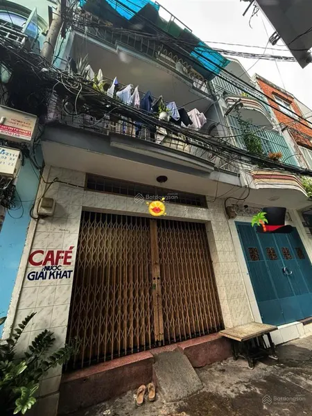 Bán nhà 3 tầng 3 phòng ngủ hồng lạc tân bình khu bàu cát hơn 3,75 tỷ.