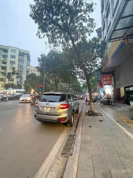 Bán nhà quang trung, hà đông kinh doanh ô tô tránh. dt 60m2 x mt 4m x 3 tầng