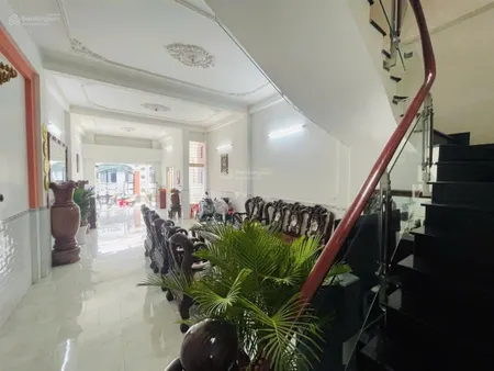 Bán biệt thự mini tại quách hữu nghiêmphú thạnh tân phú 4 tầng 135m2 13.5 tỷ tl