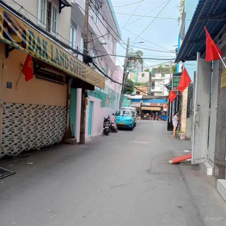 Hiếm ở p13, tân bình gần hoàng hoa thámxe hơi ngủ nhà(4,2x14m)nhỉnh 7tỷ.
