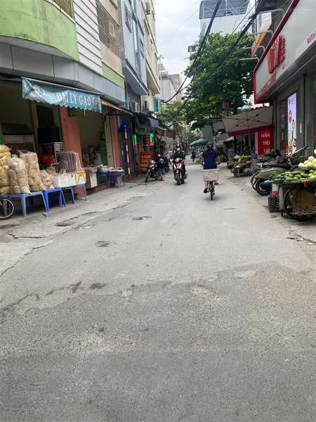 Bán nhà hàm nghi từ liêm vị trí đẹp ô tô vào nhà 15m ra phố dt 40m2, giá tốt