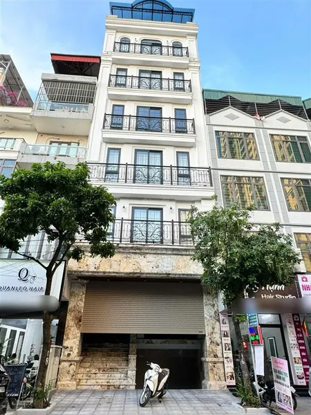 [hàng hiếm ] [có 102] mp nguyễn chánh 8 tầng thang máy vỉa hè kinh doanh sầm uất