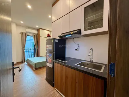 Bán tòa chdv xuân thủy cầu giấy * 65m * 7 tầng * 16 phòng, lô góc 3 thoáng, dòng tiền 80tr/th
