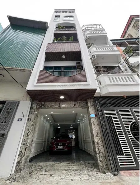 Giảm 1,8tỷ! phân lô nguyễn văn huyên, 19,3 tỷ 7 tầng 45,8m2, oto vào nhà, thang máy, kinh doanh