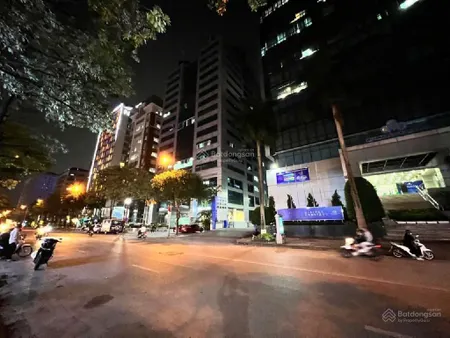 Hiếm!bán nhà phố duy tân, cầu giấy, dt 162m2/mt 9m/1 tầng , ô tô 9m. giá 76 tỷ.