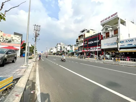 Bán nhà 1/ đường tktq, hẻm kinh doanh 12m thông, 4 tầng, 4.3m x 15m