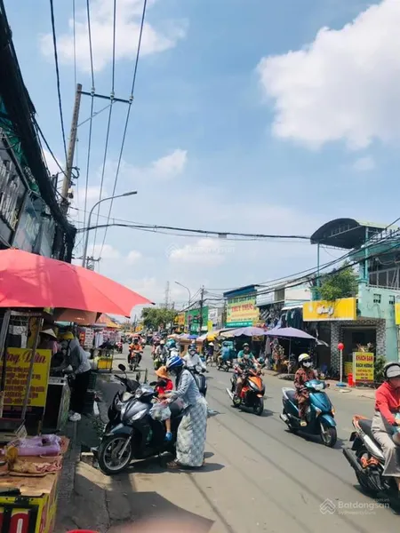 Bán nhà 2tầng kế bên phạm văn đồng chợ hiệp bình hbc thủ đức vị trí trung tâm