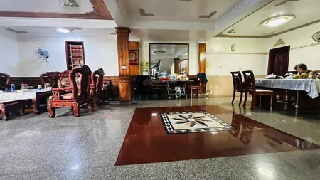 Biệt thự khu bê tông 97 bạch đằng 297,5m2 mặt tiền 16m 3 tầng giá cực tốt 25 tỷ