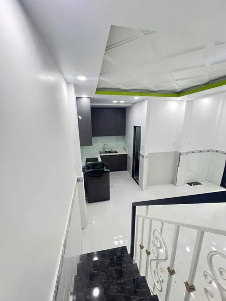 Bán nhà 2 tầng phường Tân Hưng cách HXH 25m; an ninh tuyệt đối; không quy hoạch; hoàn công