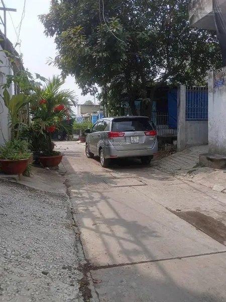 Bán rẻ 97m2 đất ở hẻm xe hơi đường huỳnh bá chánh xã tân kiên, bình chánh giá 3.3 tỷ thương lượng.