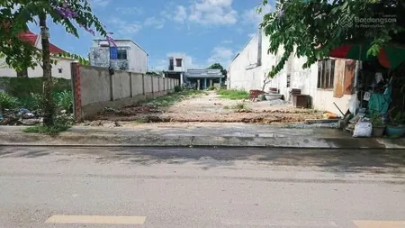 Đất ngộp đất đẹp 140m2 1 tỷ 950 đối diện trường học ngay chợ đại phước ra phà cát lái chỉ 3km