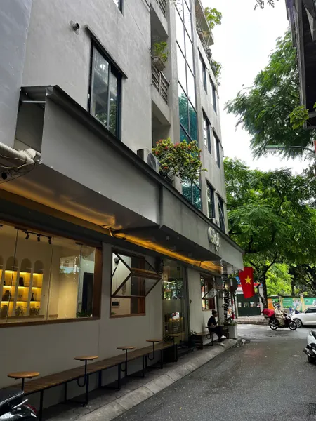 Cực hiếm phố Nguyên Hồng, ô tô tránh, kinh doanh – 50m² chỉ 25 tỷ.