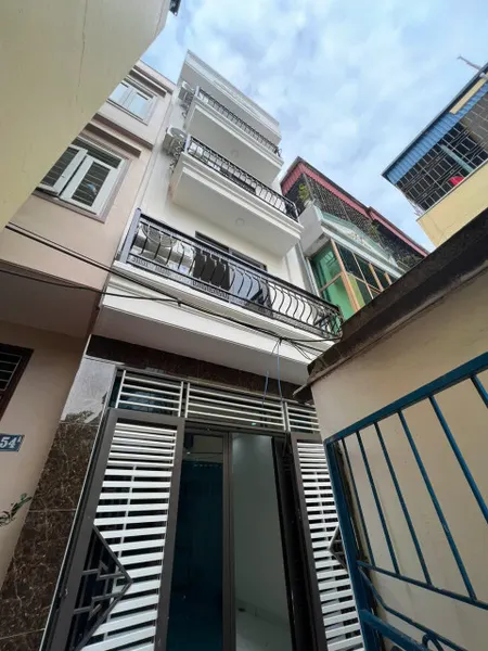 BÁN NHÀ 4.5T HÀ TRÌ NHỈNH 7 TỶ: DIỆN TÍCH LỚN, MẶT TIỀN CHUẨN, THÔNG SỐ VÀNG THIẾT KẾ KIỂU