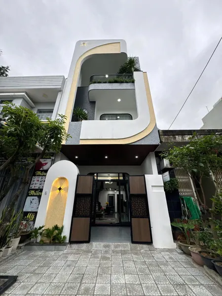 NHÀ PHỐ MỚI XÂY - TẶNG FULL NỘI THẤT - 2ty7