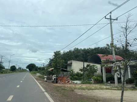 Bán đất 715.2m² ngang 10m giá 170 triệu Xã Tân Châu
