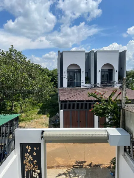 Bán nhà 104.1m² ngang 5m giá 2.85 tỷ Phường Ea Kao