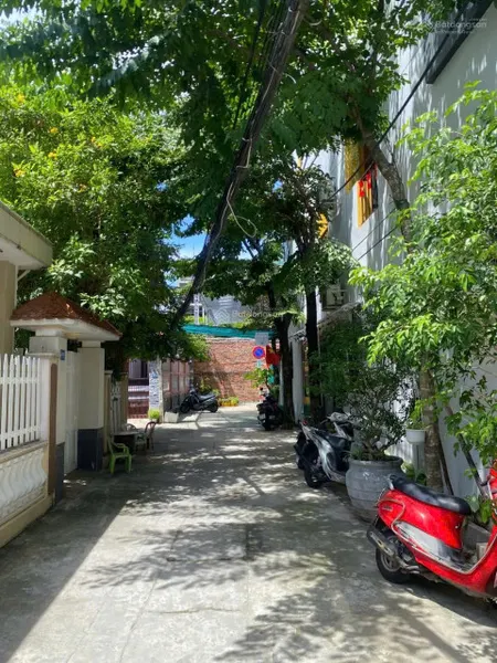 Bán đất tặng nhà C4 lô góc-trung tâm du lịch Đà Nẵng đường Phan Tứ ,P. Mỹ An, Ngũ Hành Sơn
