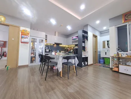 CĂN HỘ SIÊU ĐẸP CC NGỌC LAN, Đ. PHÚ THUẬN, Q.7, 91M2 (9.4x10M), 2PN, 2WC. CHỈ 4.2 TỶ (SHR)