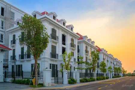 Tôi đang cần bán một số căn liền kề, biệt thự avenue garden