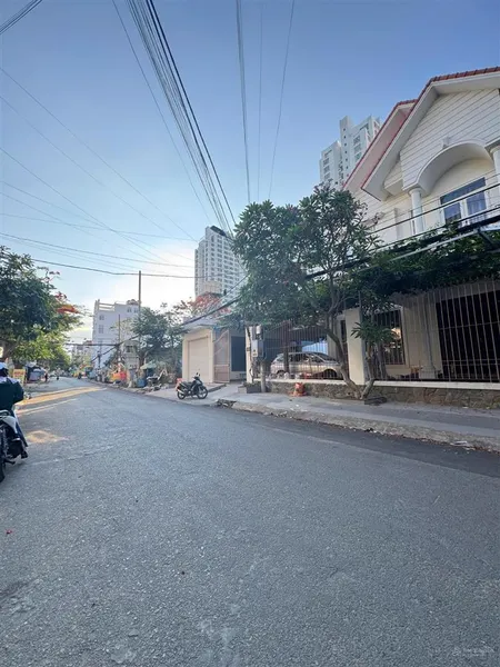 Bán biệt thự mặt tiền kd trần thị liền 10x20m trệt 3 lầu gần lotte q7 giá mềm nhất khu