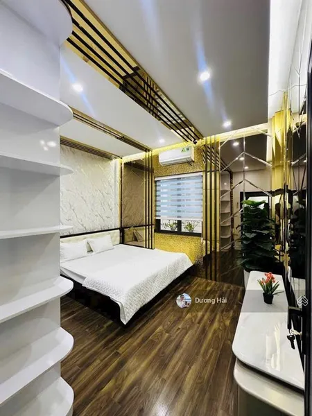 Bán nhà phố hoàng quốc việt 65m 5 tầng phân lô ô tô 2 thoáng kdvp ở sướng